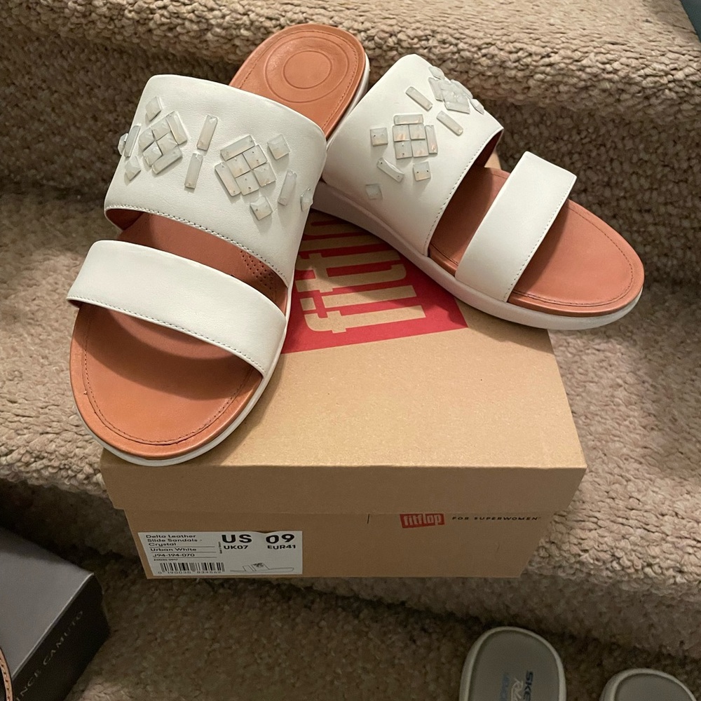 Fitflop Delta Leather Slides